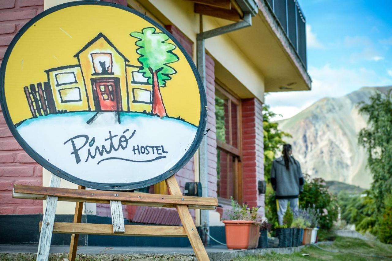 Pinto Casa Hostel & Bar Esquel Exterior photo